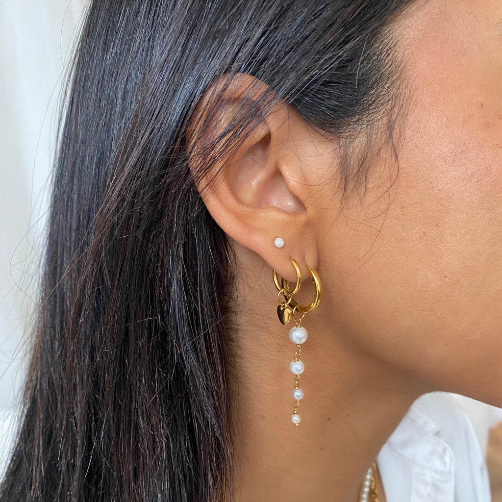 Pearl earrings with a modern twist
