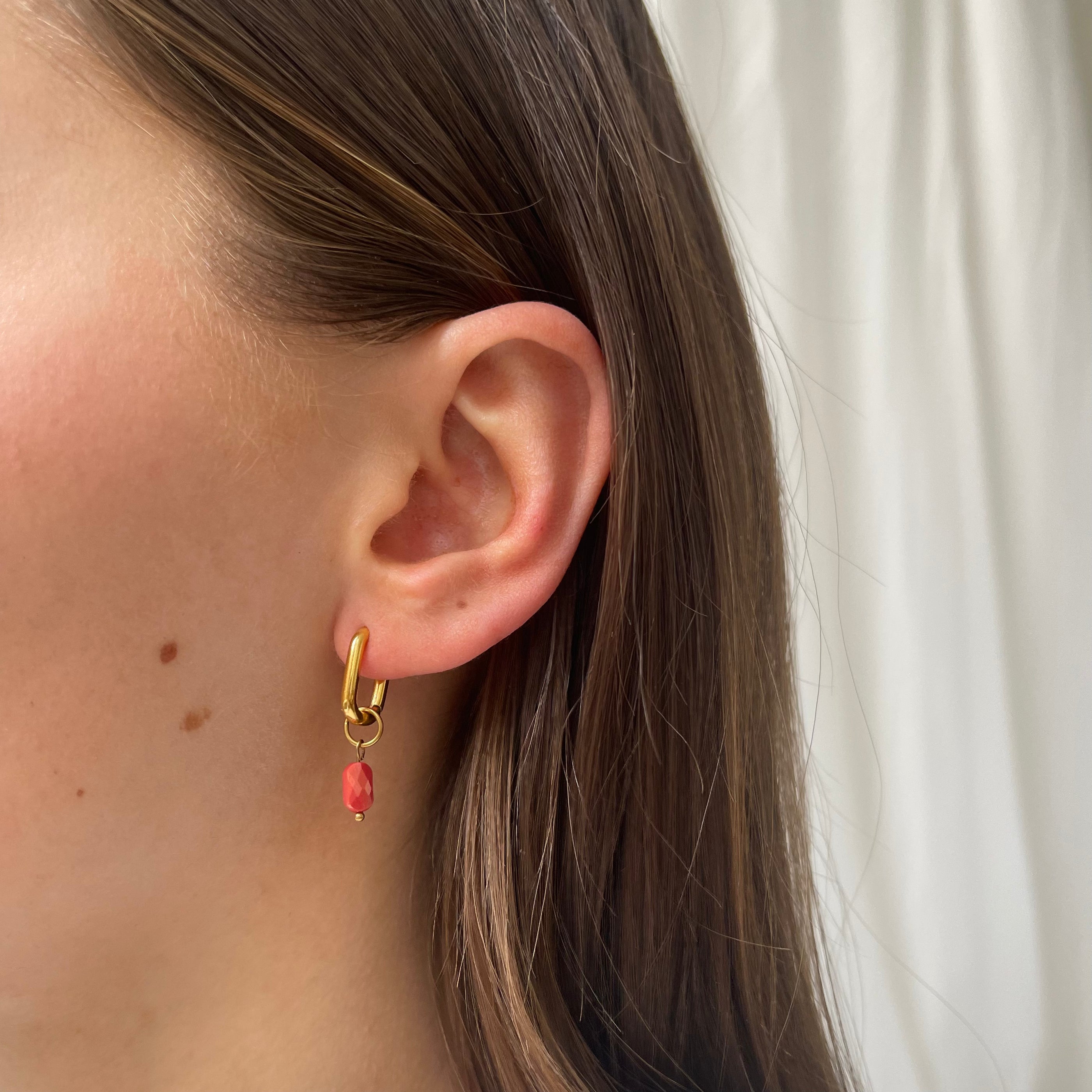 DYO Red Facet Bead DYO Red Facet Bead