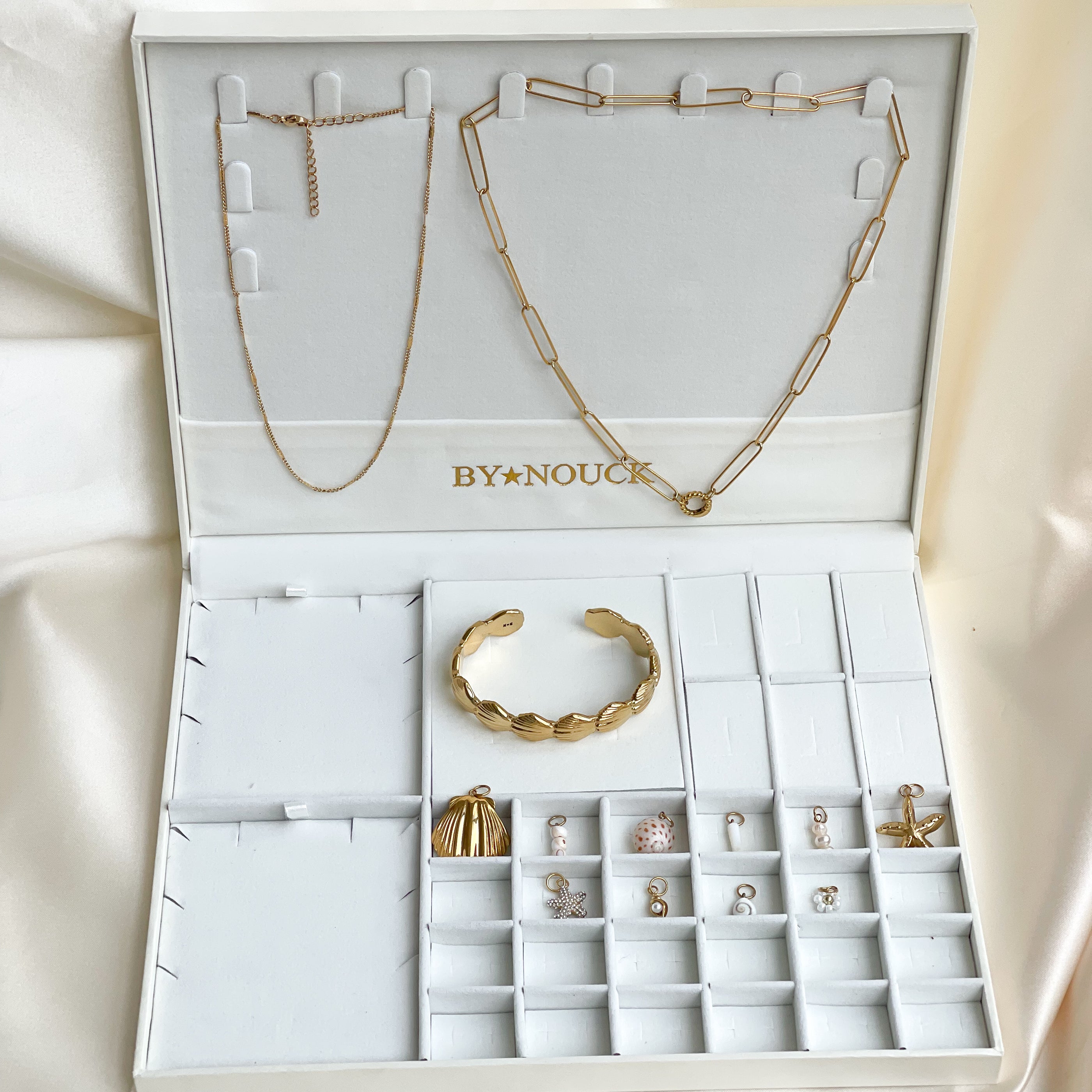 Collection box pearl Collection box pearl