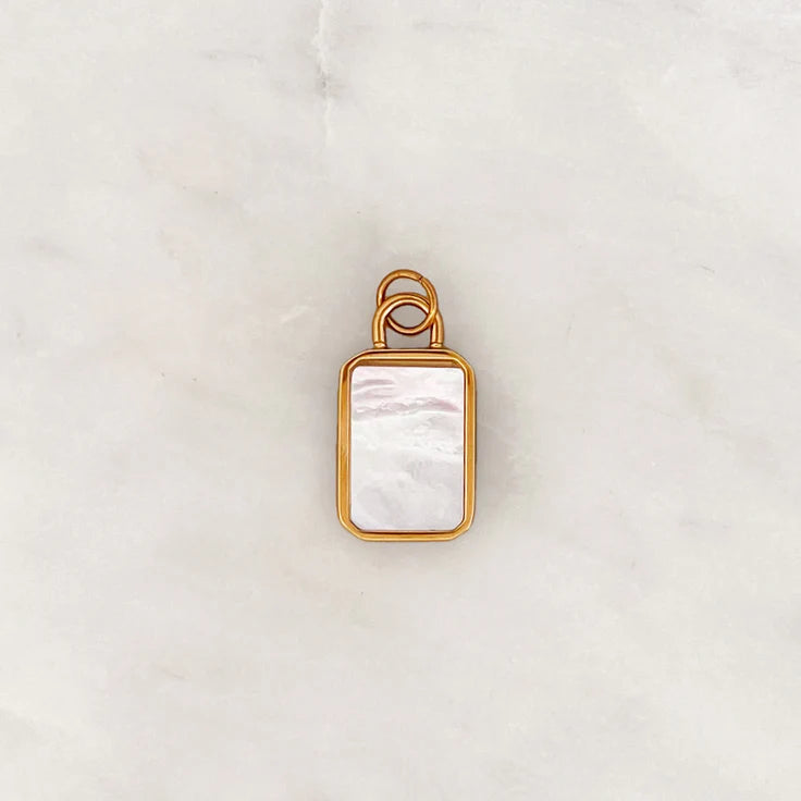 DYO Engrave Pearly Square DYO Engrave Pearly Square