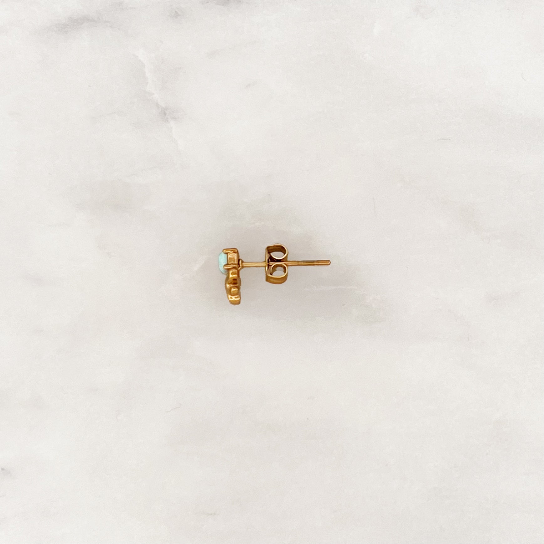 Earstud Opal Octopus Earstud Opal Octopus