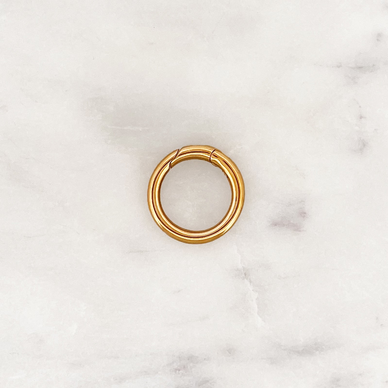 Big Round Clasp - ByNouck Jewelry Big Round Clasp - ByNouck Jewelry