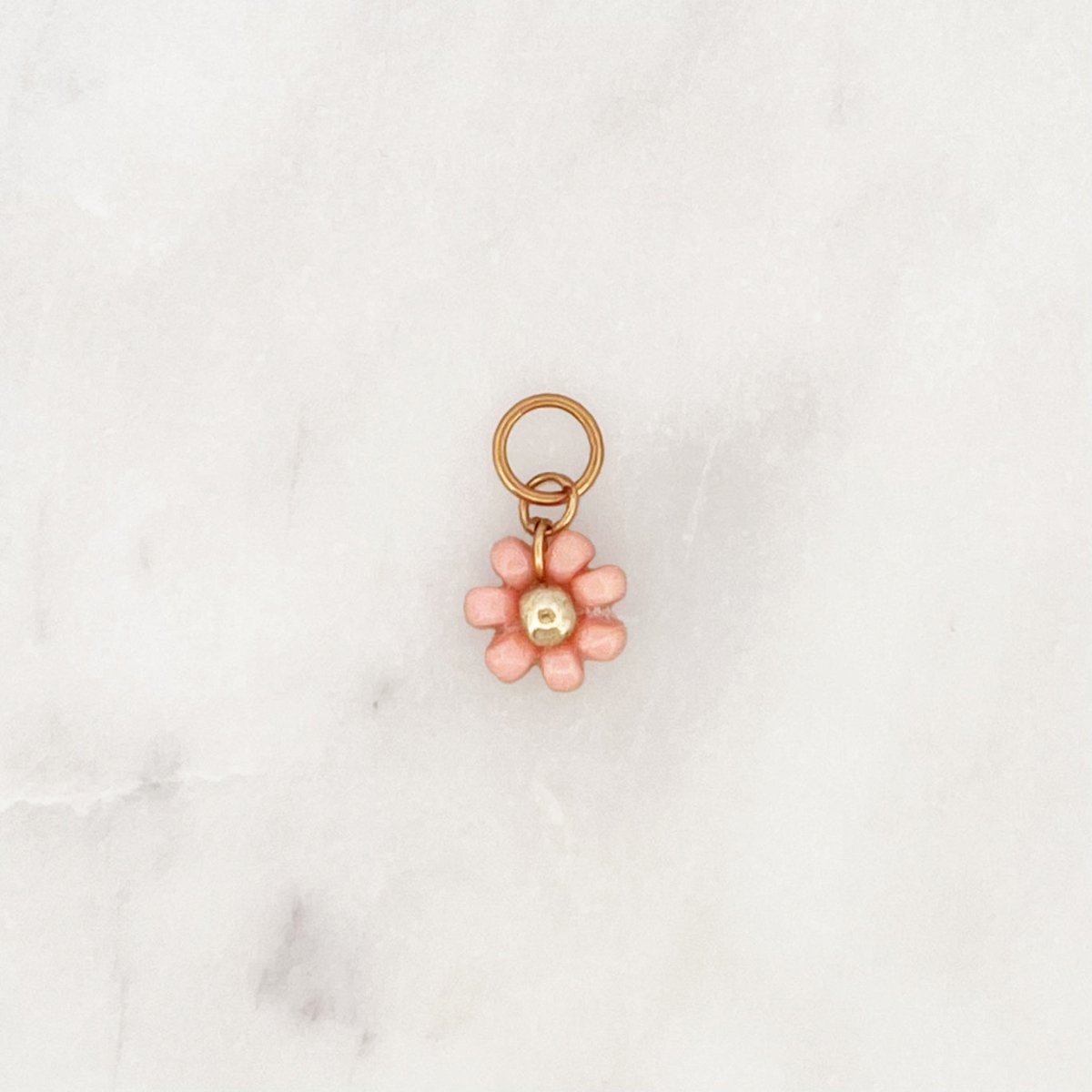 DYO Peach Beads Flower - ByNouck Jewelry DYO Peach Beads Flower - ByNouck Jewelry