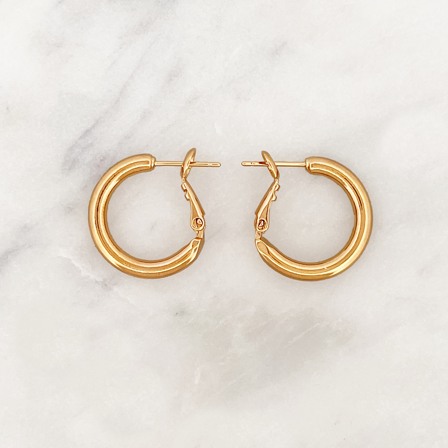 Hoops 2 cm Hoops 2 cm