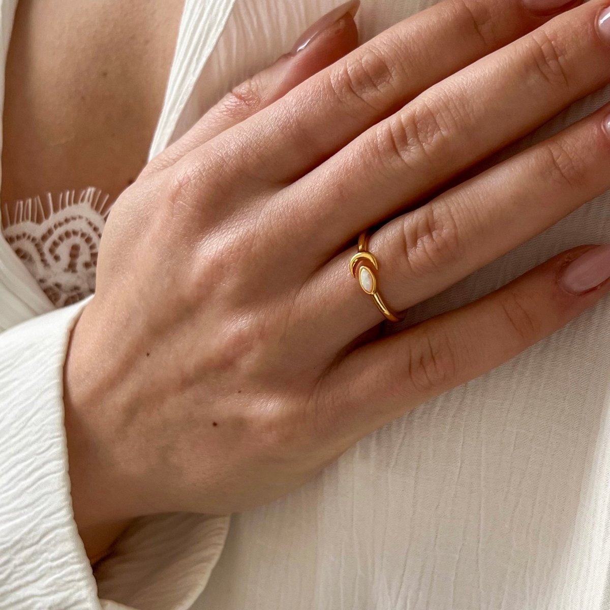 Ring Opal Moon - ByNouck Jewelry Ring Opal Moon - ByNouck Jewelry