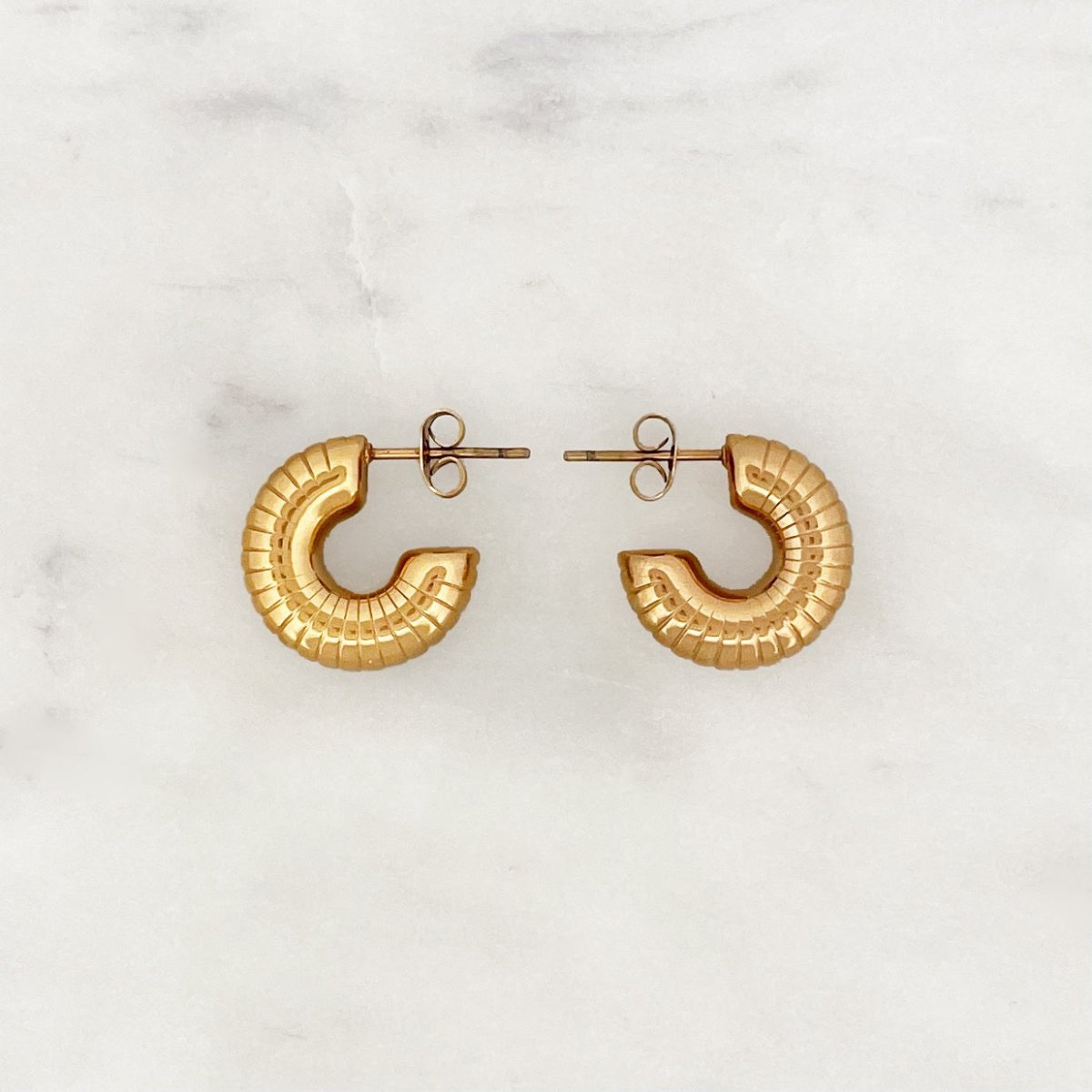 Small Thread Hoop Set - ByNouck Jewelry Small Thread Hoop Set - ByNouck Jewelry