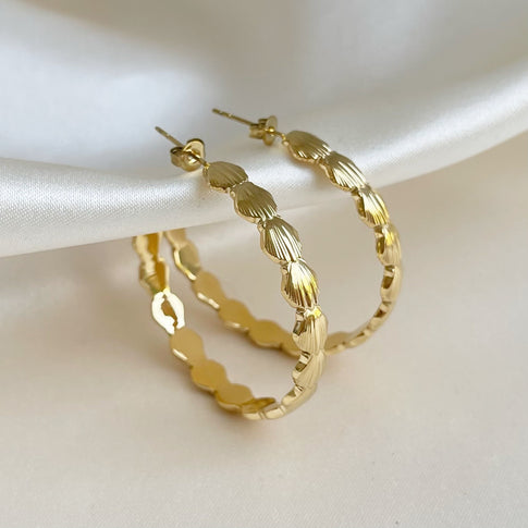 Shell Hoop Set