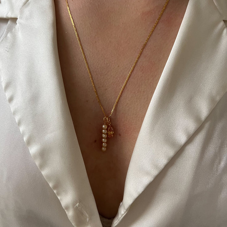 Long Necklace Peach Perfect