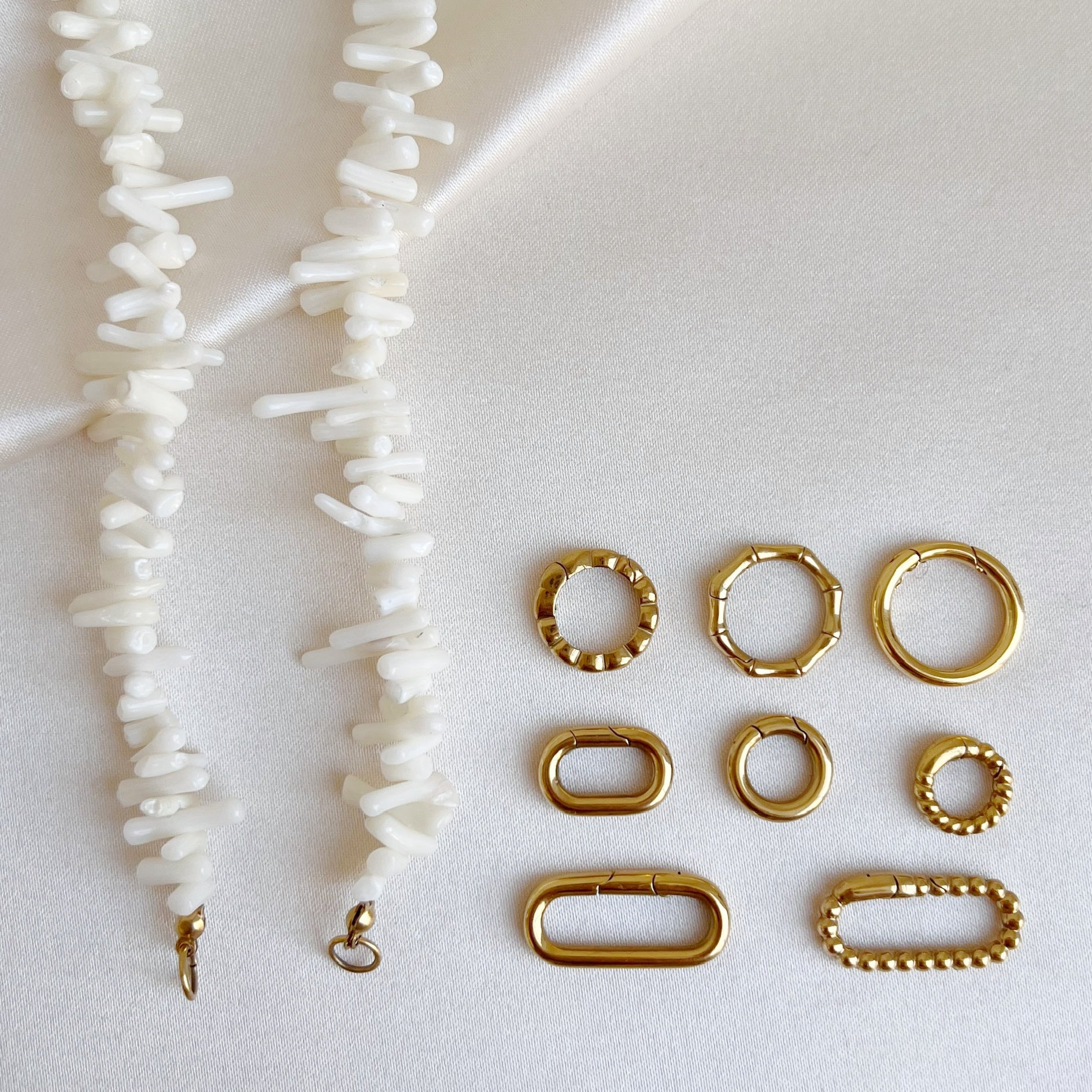 Base White Coral Choker