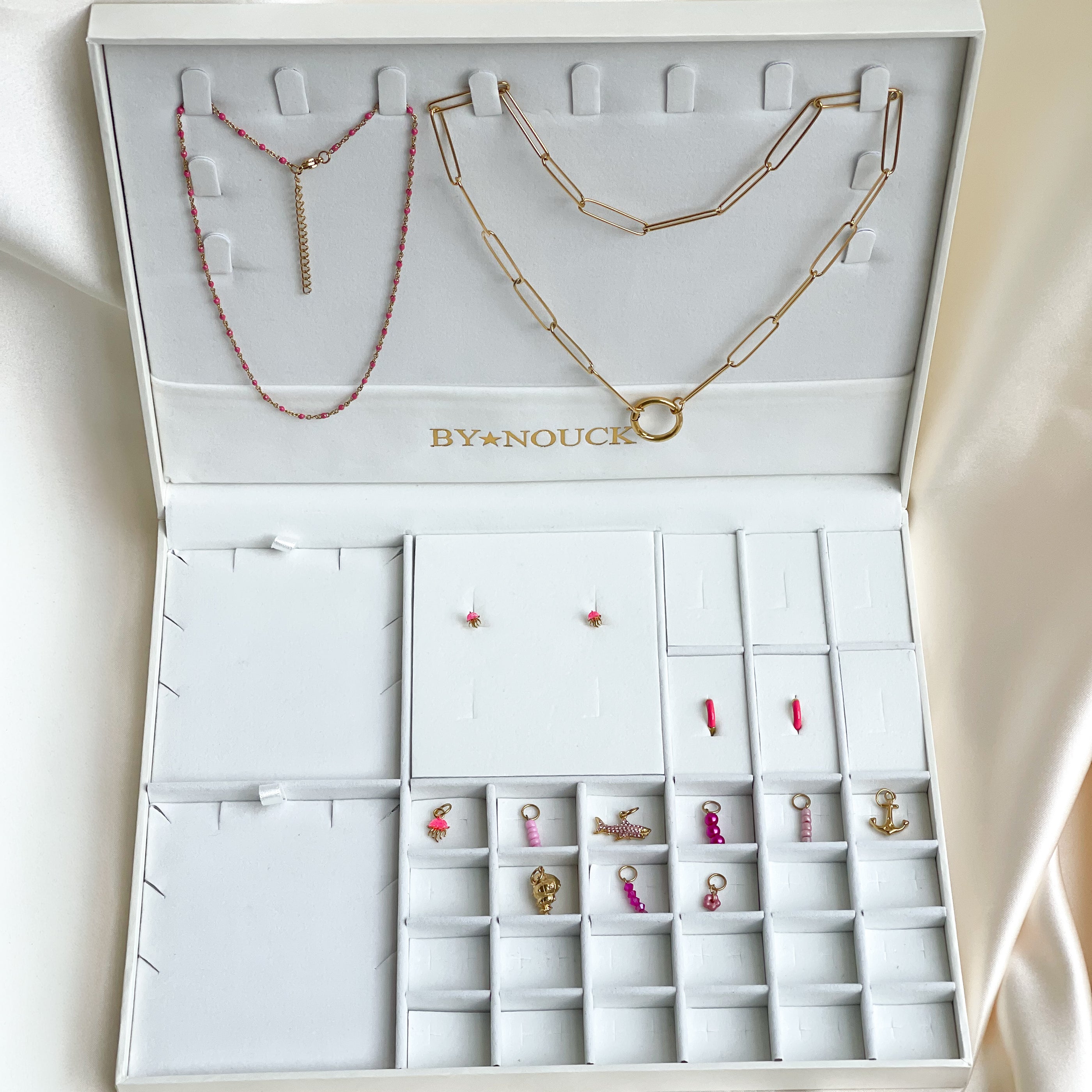 Collection box pink