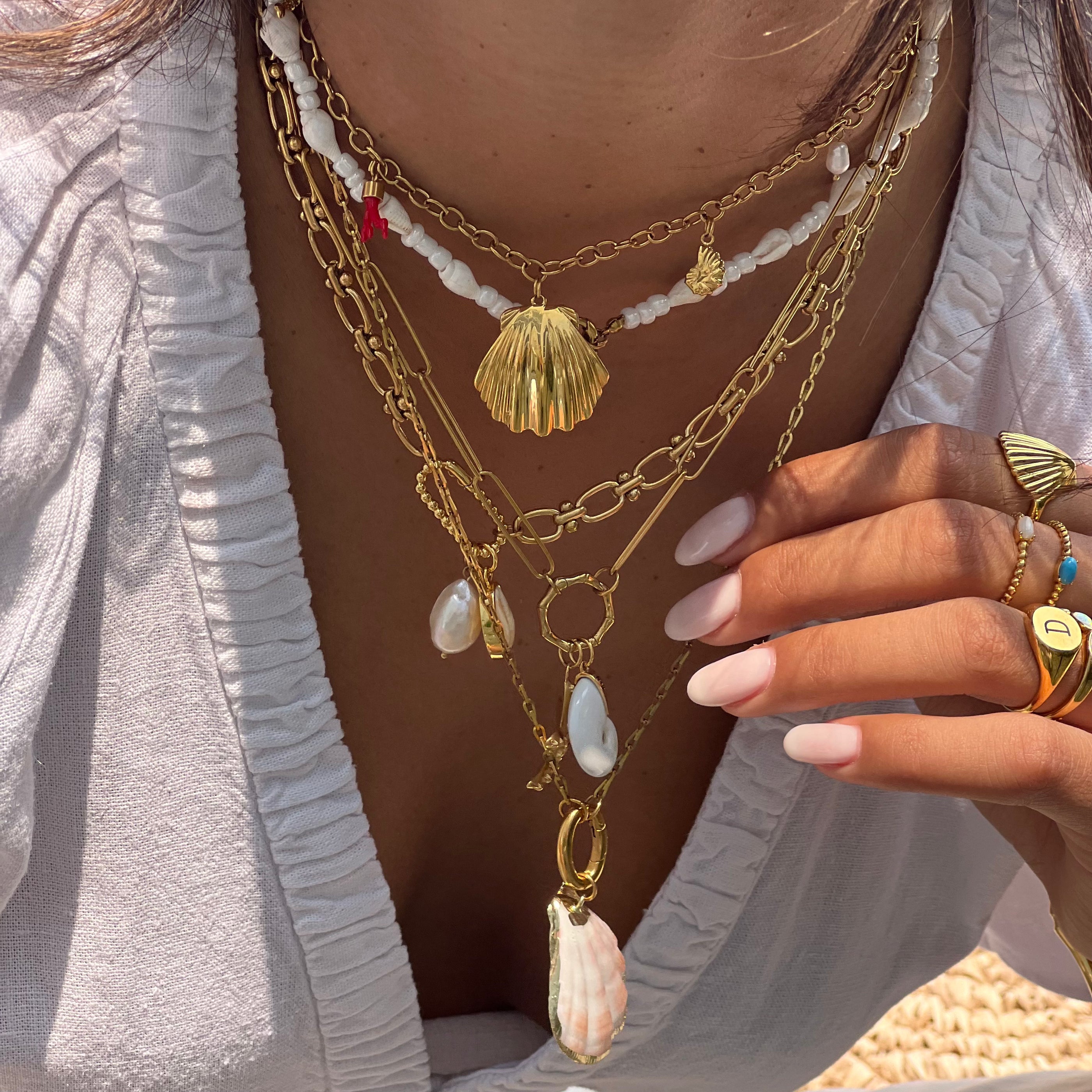 Charm Necklace Scallop