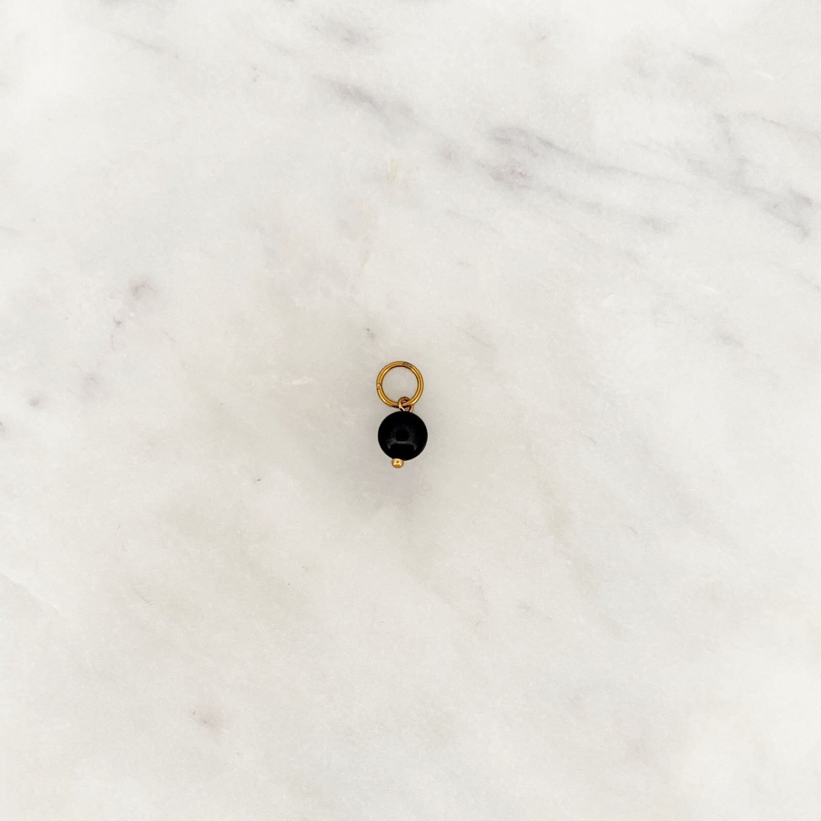 DYO Black Round Pearl