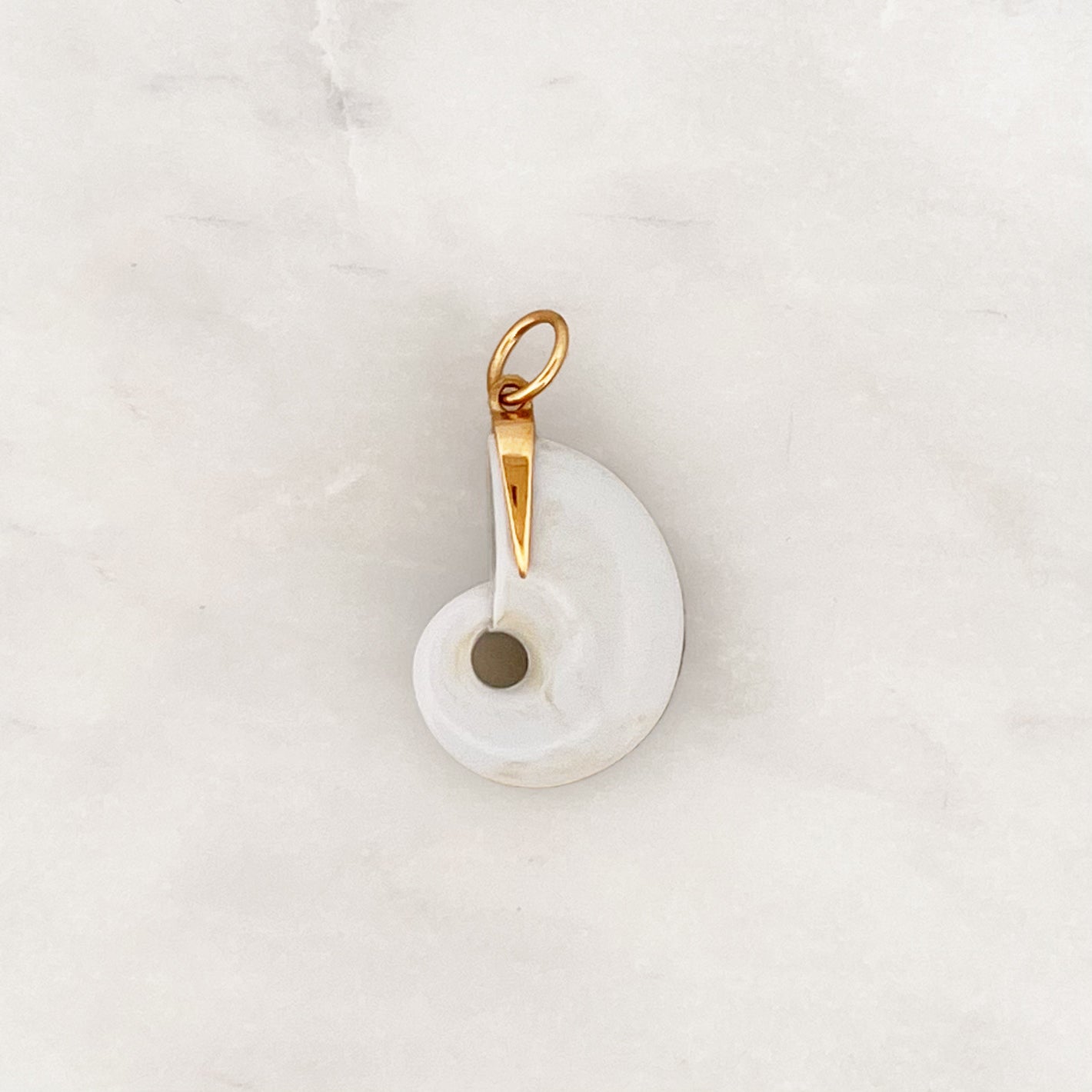 DYO Milky Moon Shell