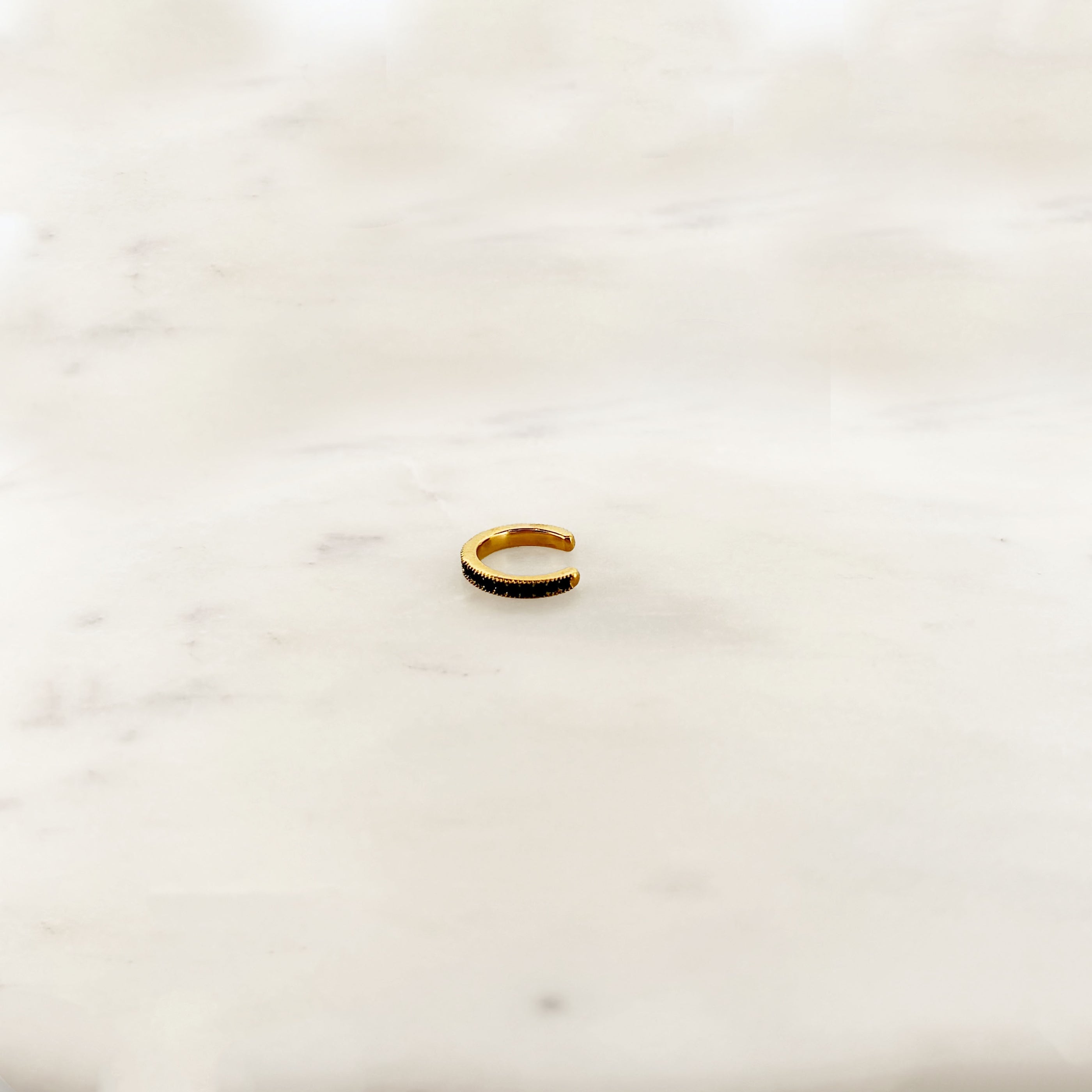 Ear Cuff Onyx