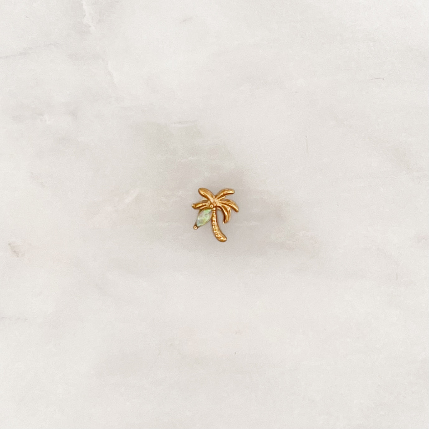 Earstud Light Green Palm