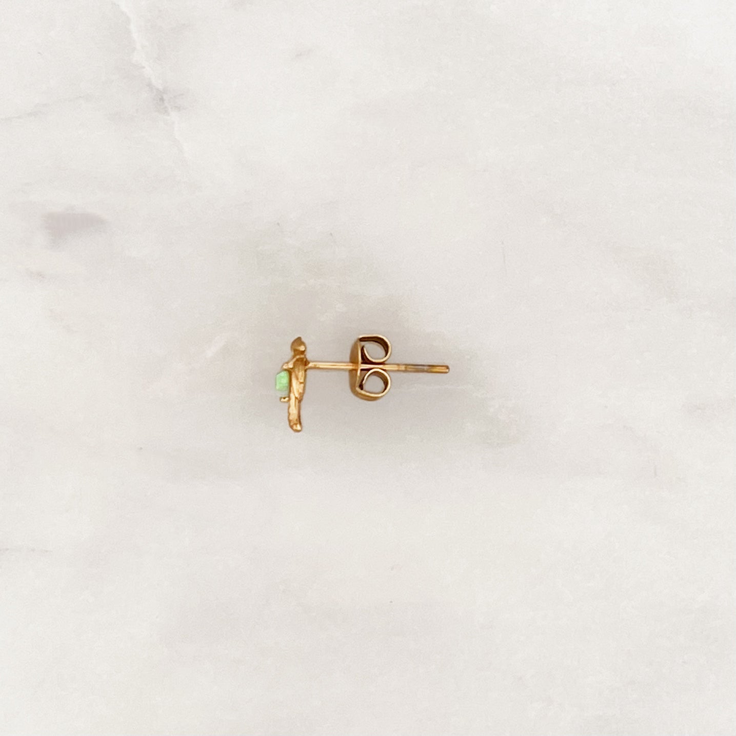 Earstud Light Green Palm