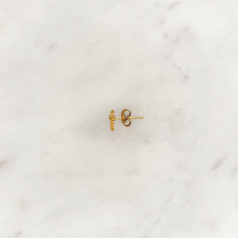 Earstud cross
