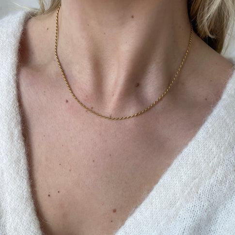 Base Braided Necklace