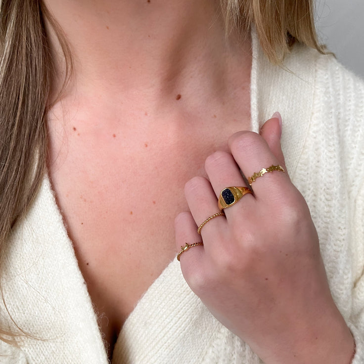 Ring Pendant Blue Sandstone