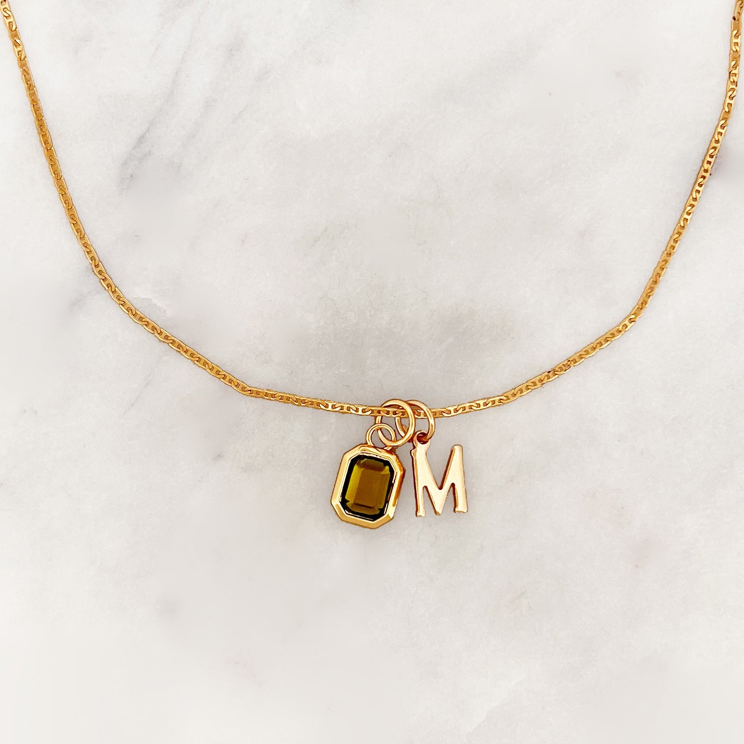 RILEY INITIAL NECKLACE – Sanctuary Home & Gifts