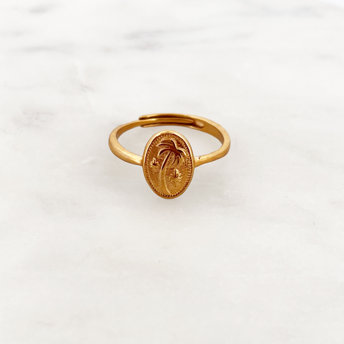 Small Palm Amulet Ring