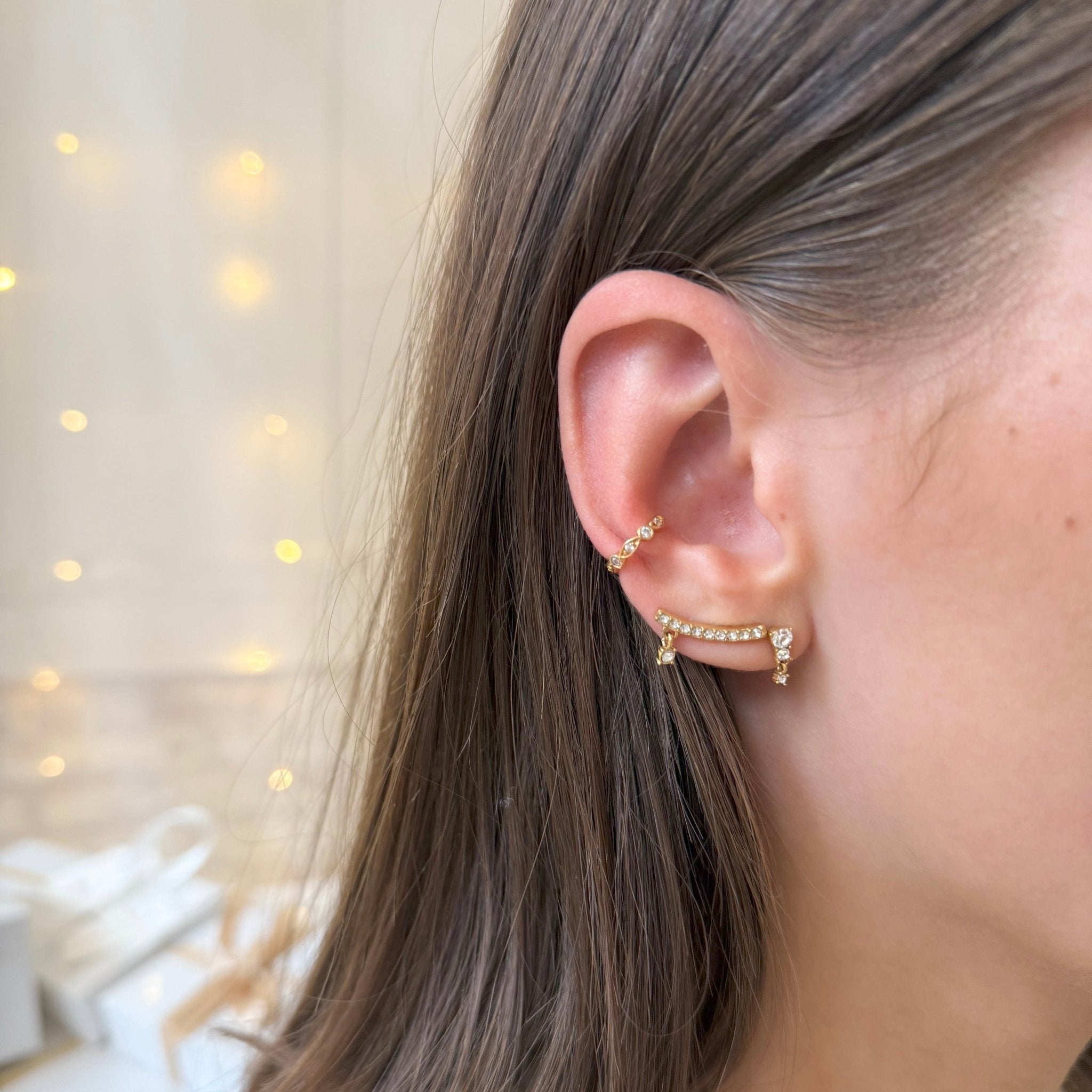 Earstud Long Strass Right - ByNouck Jewelry