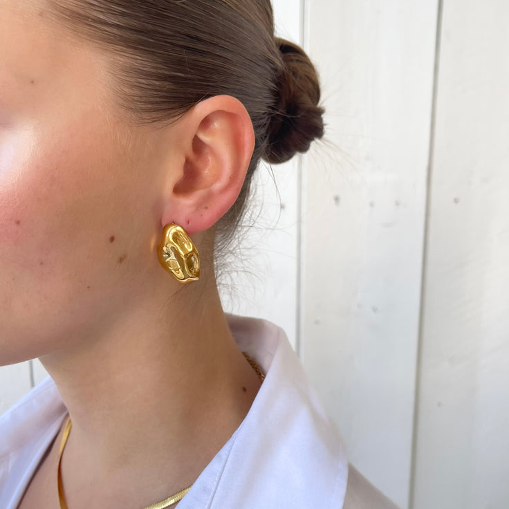 Pleated Earstud Set Oval