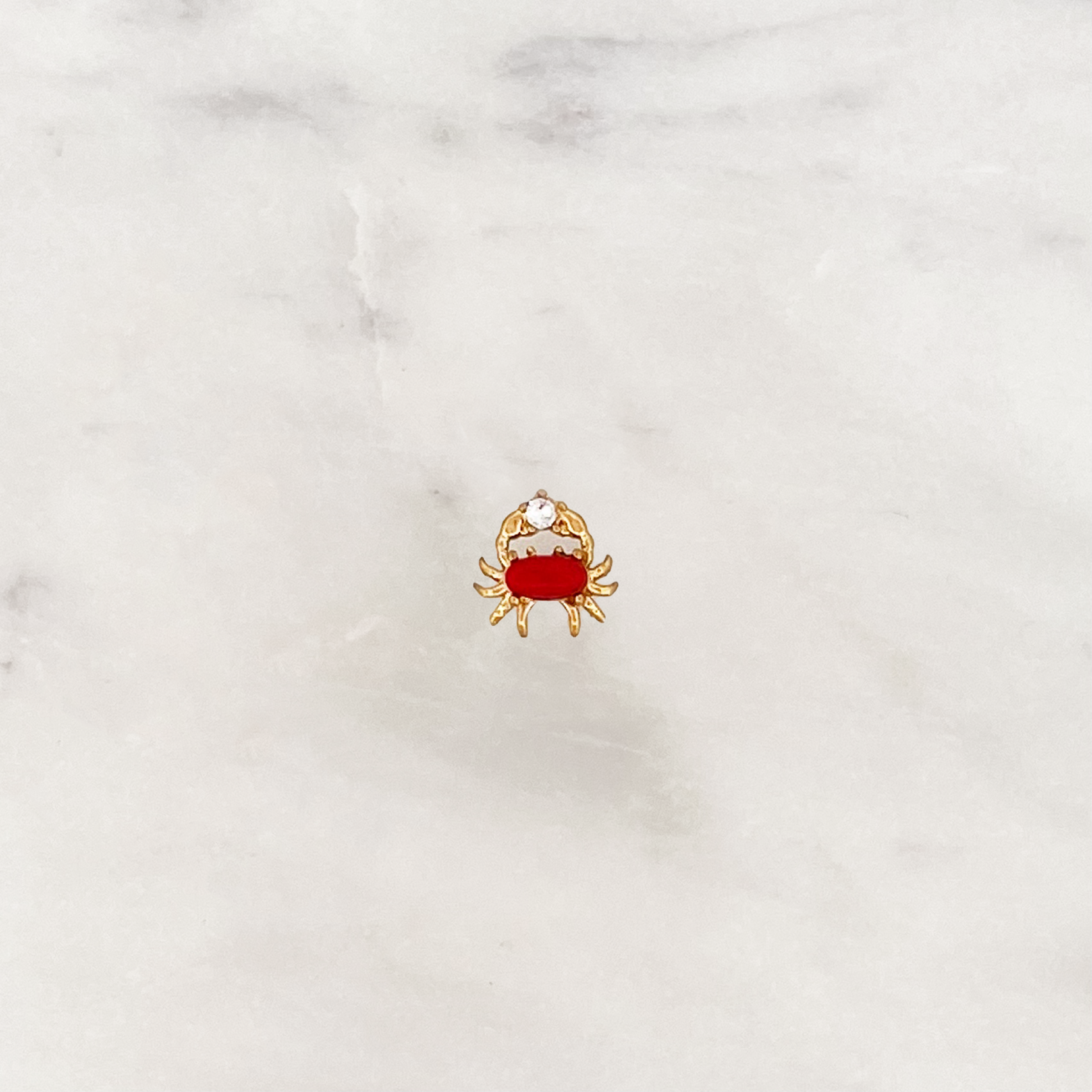 Earstud Red Crabby