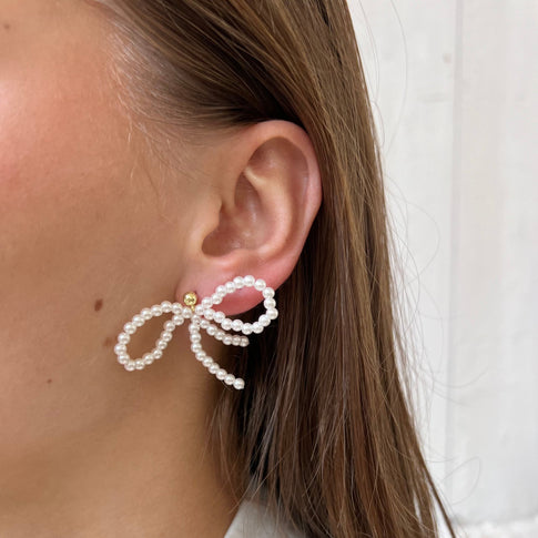 Pearl Bow Set - ByNouck Jewelry
