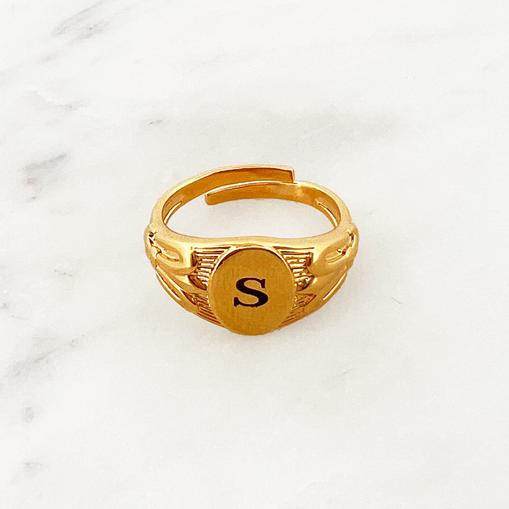 Engrave Antique Ring Initial