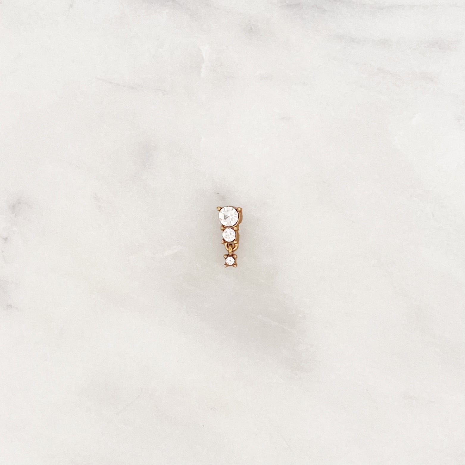 Shiny Earstud 3 Stones - ByNouck Jewelry