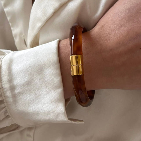 Tortoise Bangle - ByNouck Jewelry